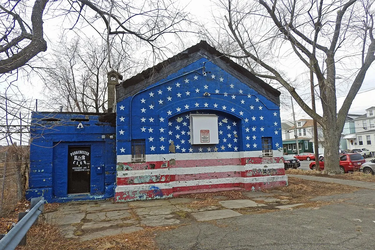 Morris Park Bronx station area near homes and apartments cleaned by Maid Marines