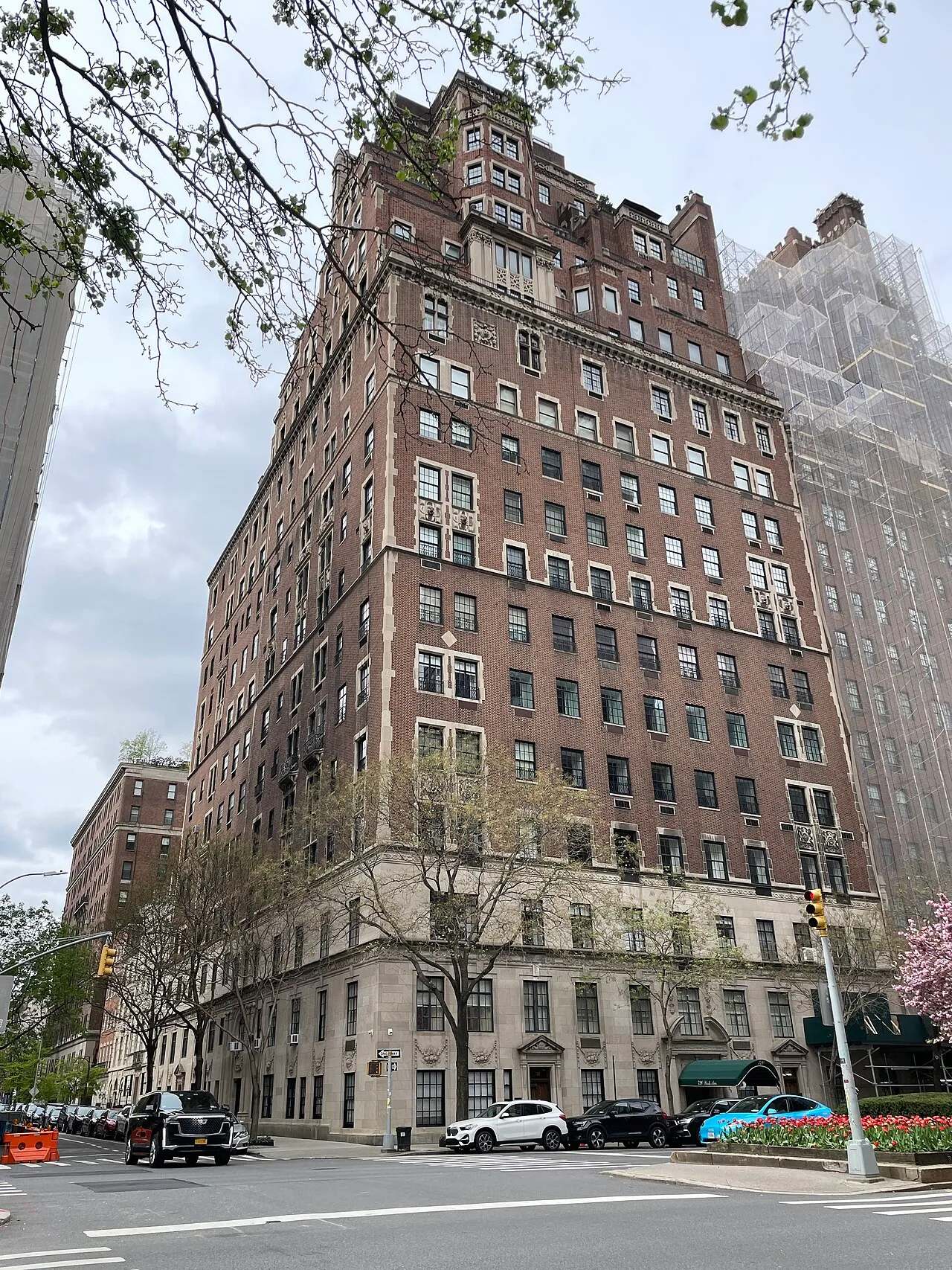 Park Avenue prewar cooperative apartments on the Upper East Side where Maid Marines provides house cleaning services