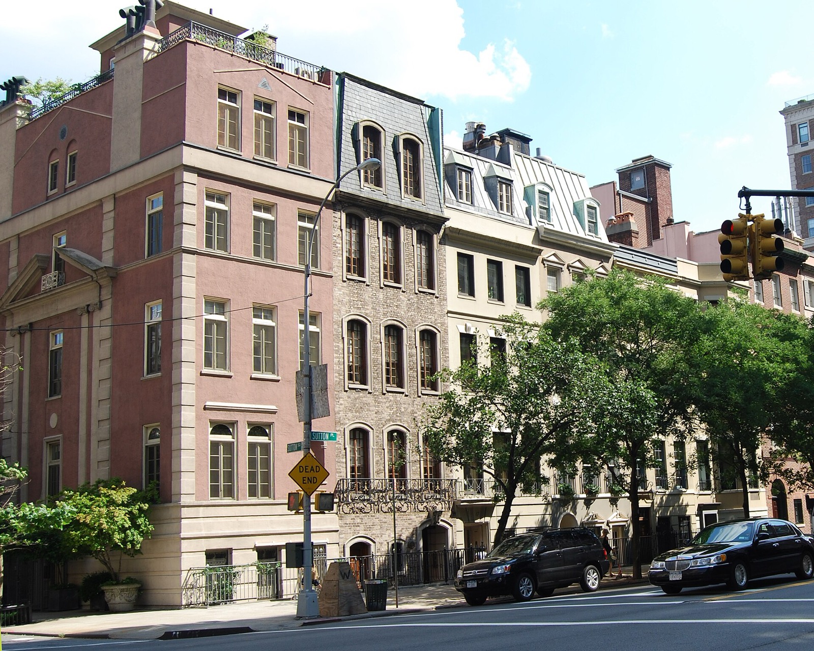 Sutton Place townhouses in Manhattan, the historic private residential street between 54th and 59th Streets along the East River
