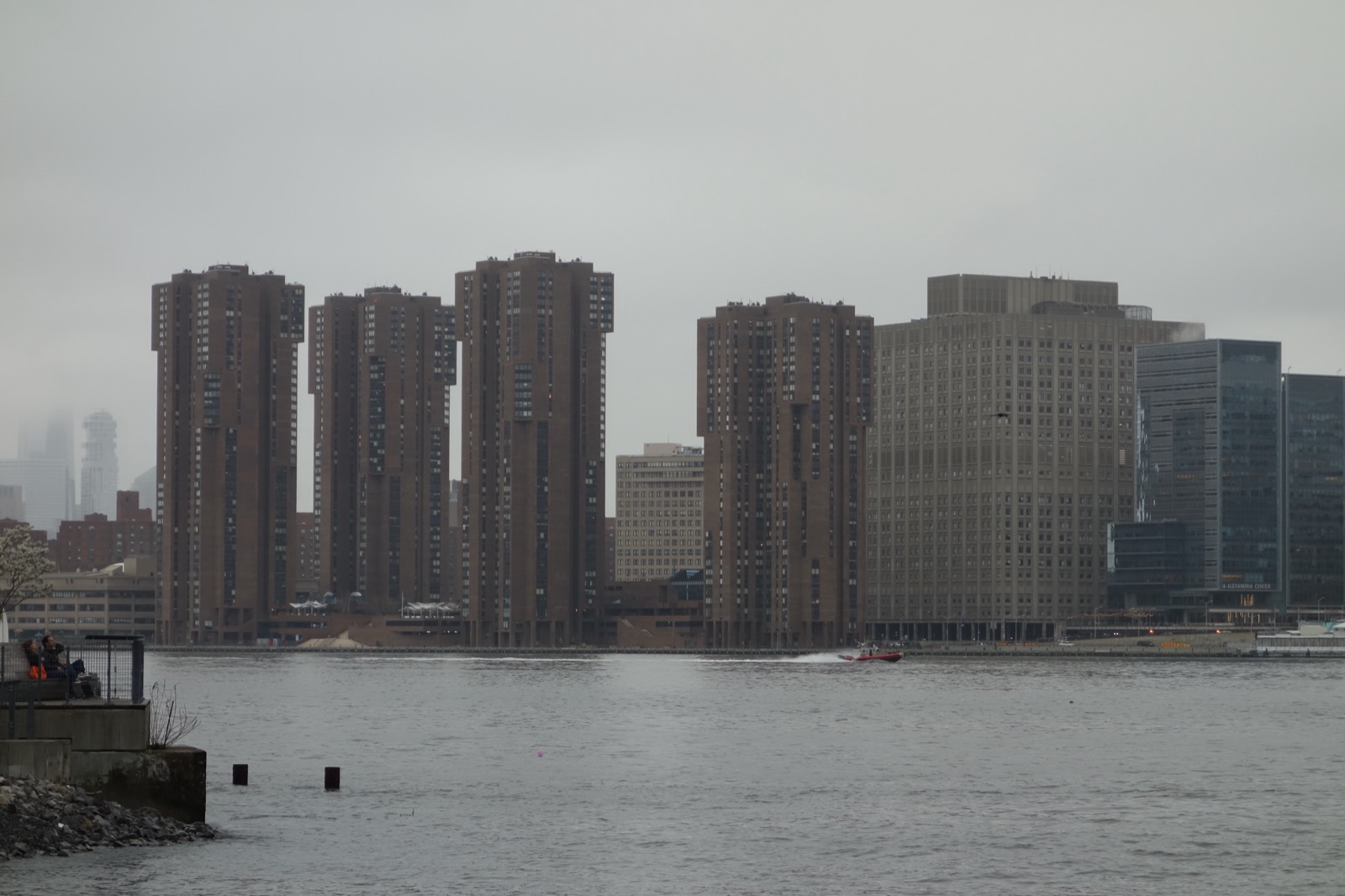 Waterside Plaza and Bellevue Hospital seen from across the East River at Gantry Plaza State Park in Queens, showing the complex's position on the Manhattan waterfront